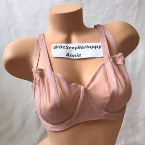 Victoria's Secret Blush Bra